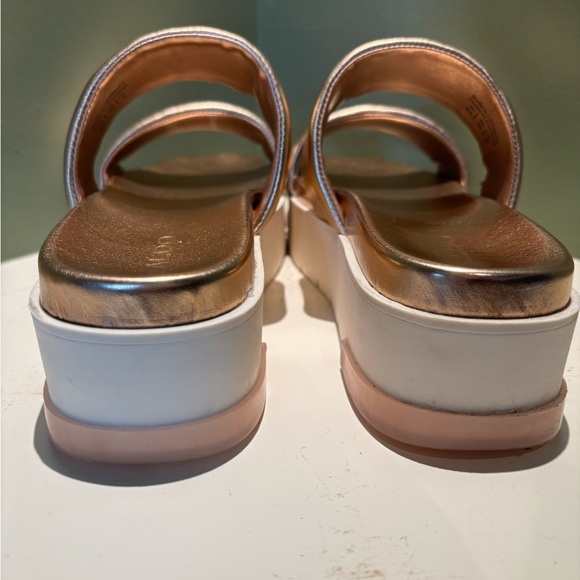 Aldo, Rose, gold, and white platform sandals in women’s US 8.5 - Picture 5 of 7
